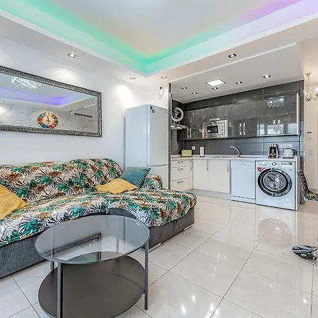 Beautiful Deluxe Sun And Sea Apartament *