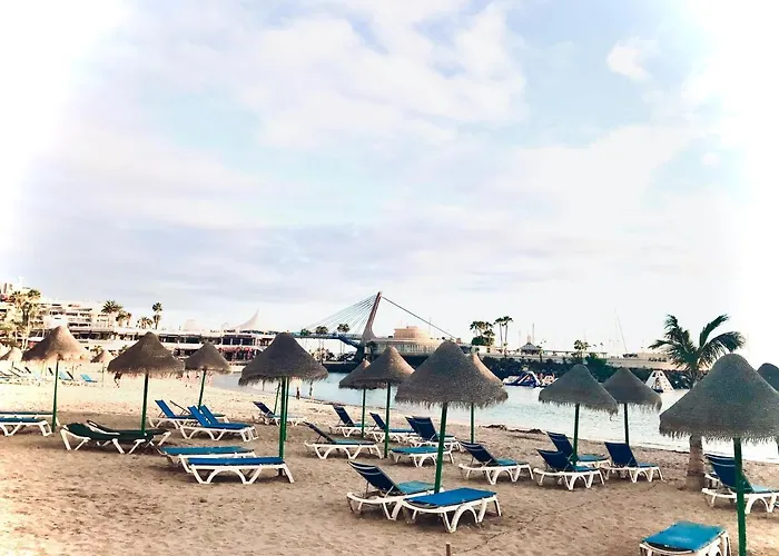 Beautiful Deluxe Sun And Sea *