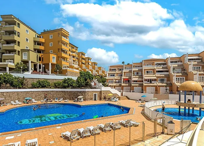 Beautiful Deluxe Sun And Sea Apartment