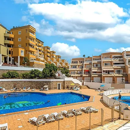 Beautiful Deluxe Sun And Sea Apartment